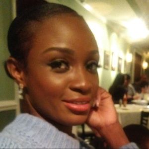 Meet your Posher, Deborah